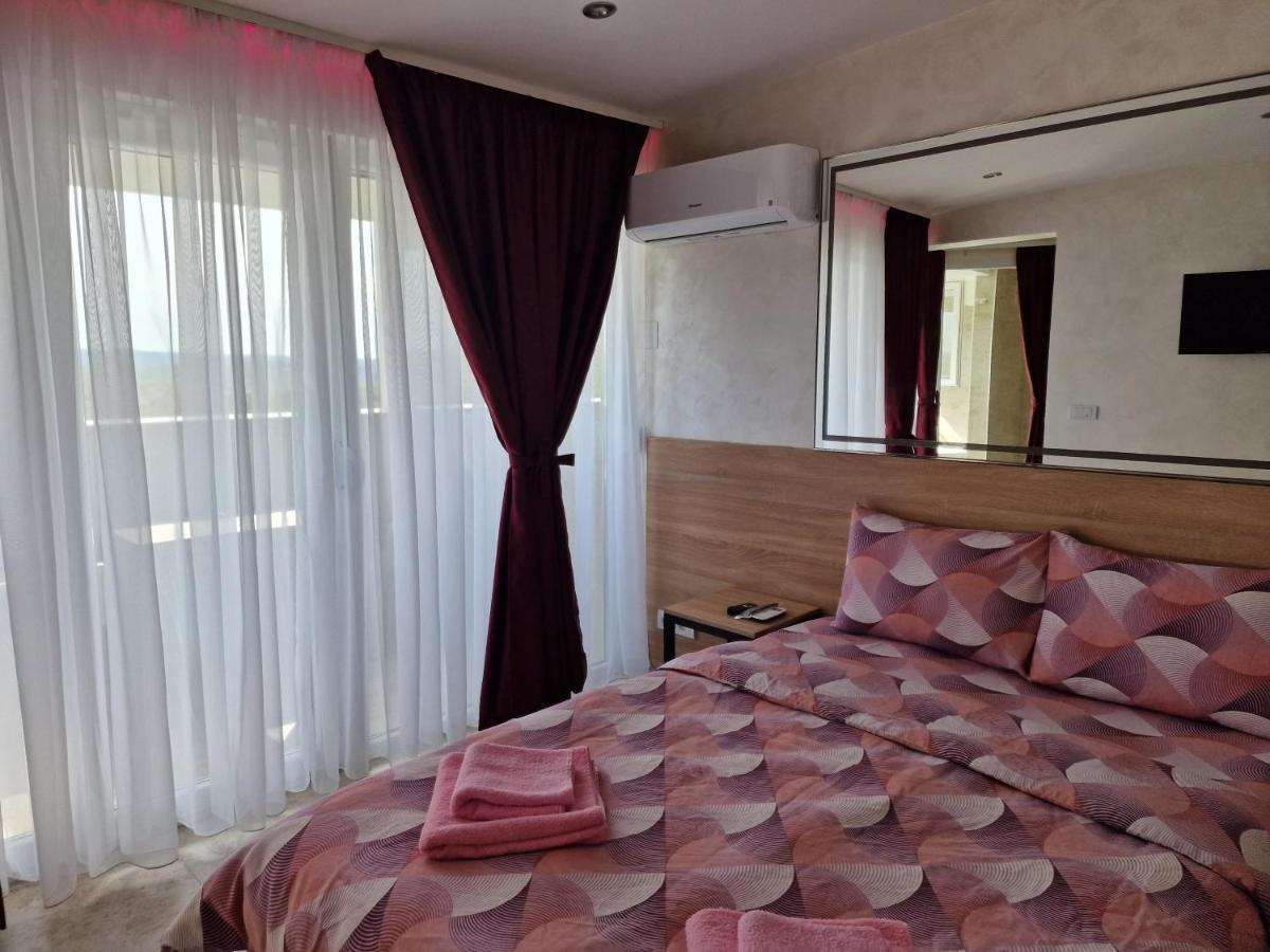 Rooms Green Set Belgrado Exterior foto