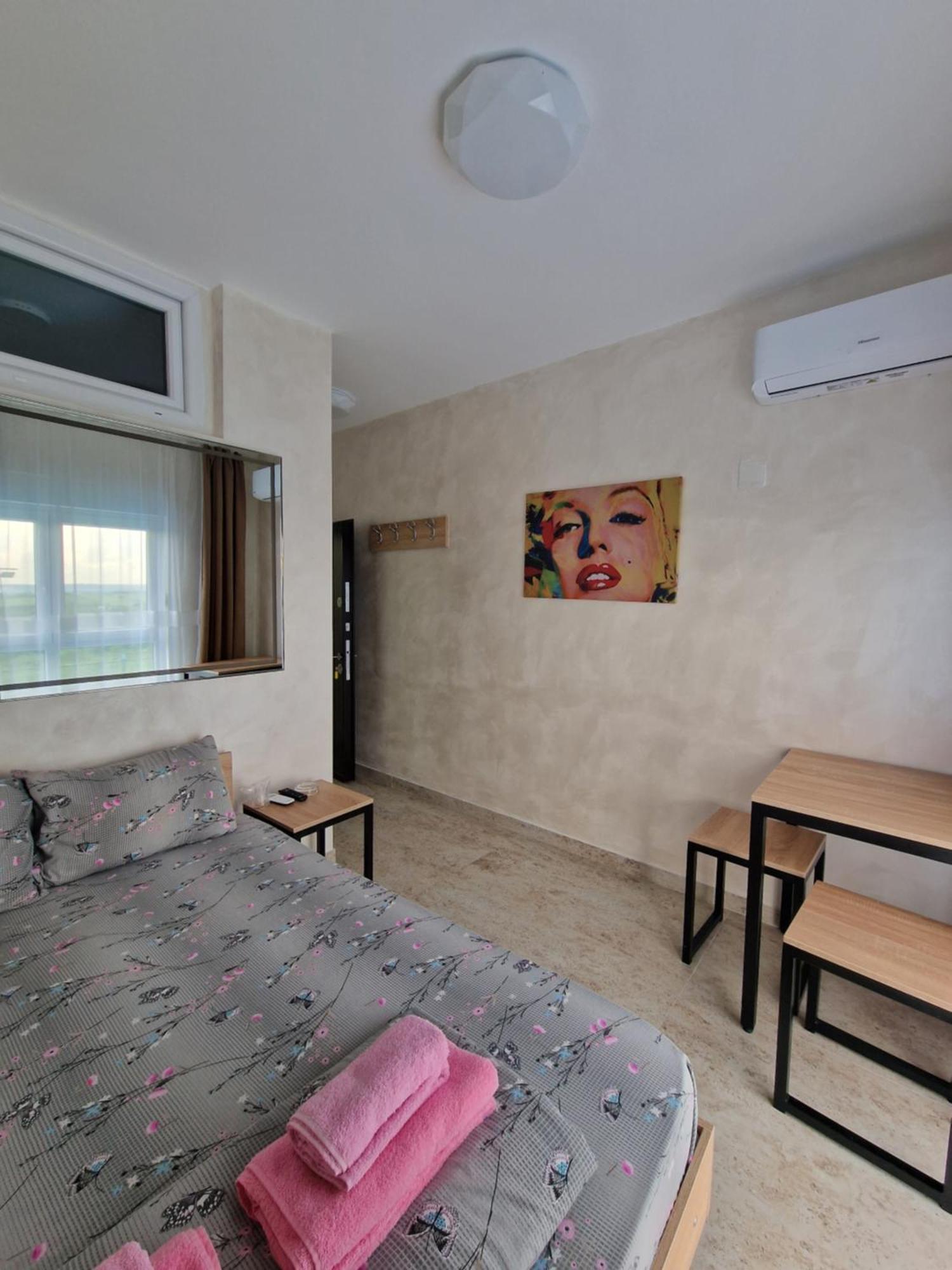 Rooms Green Set Belgrado Exterior foto